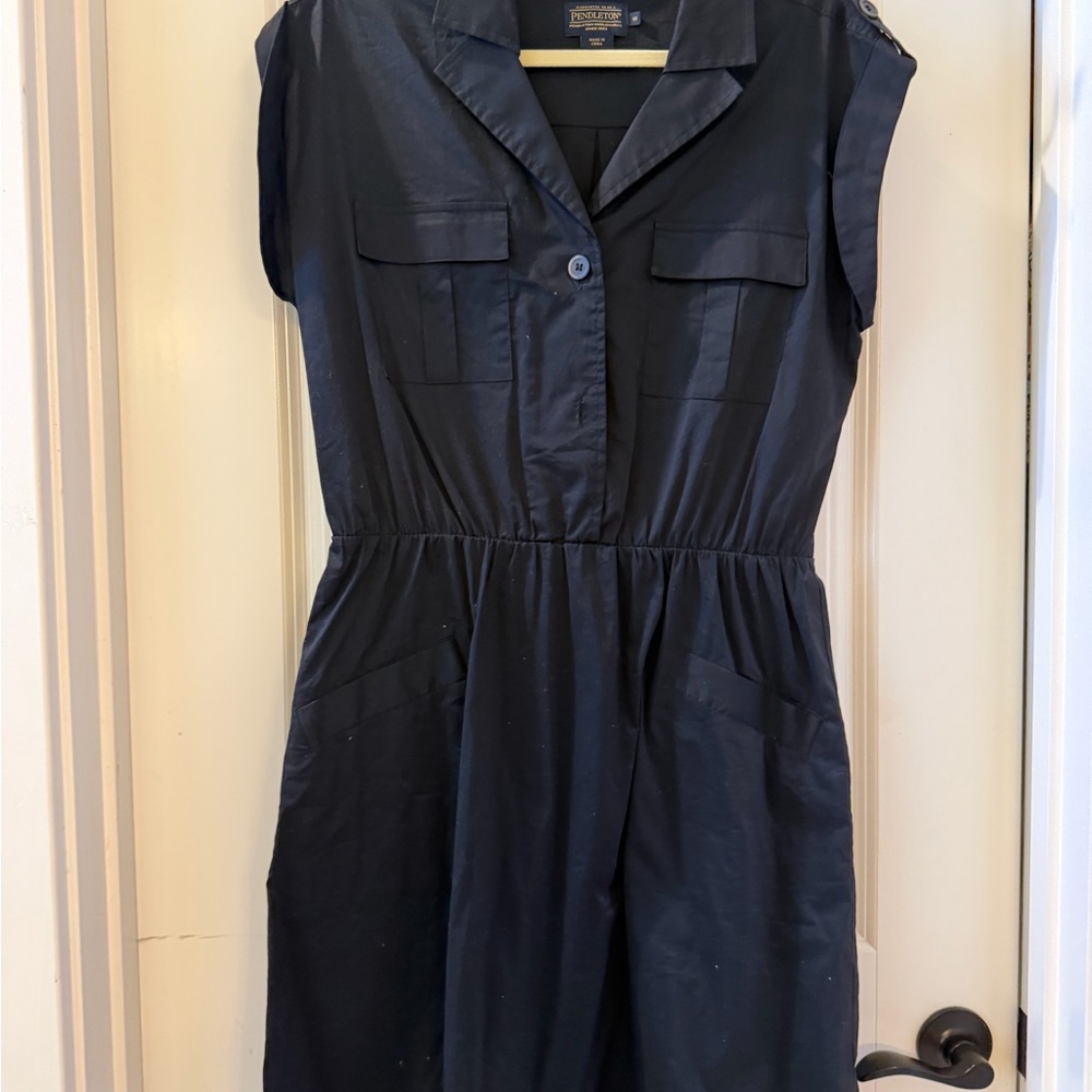 Pendleton shirt dress. Very cute and in excellent condition. Size 10.